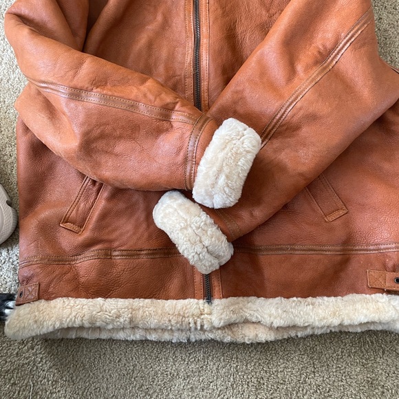 Real shearling winter bomber. Soft brown leather with real shearling fur. 3xl - Picture 5 of 6